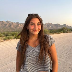 Meet your Posher, Quinn